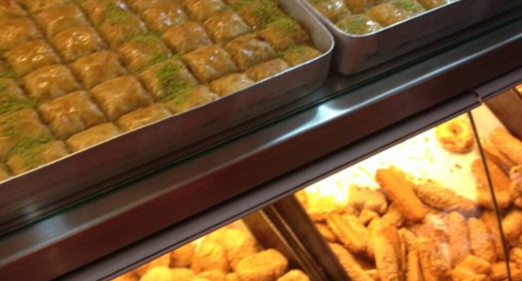 Gaziantepli Osmanli Baklava Tulumba Soganli Istanbul